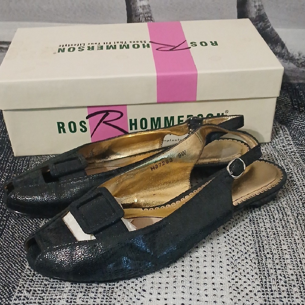 Ros Hommerson Black Leather Flats with Bow